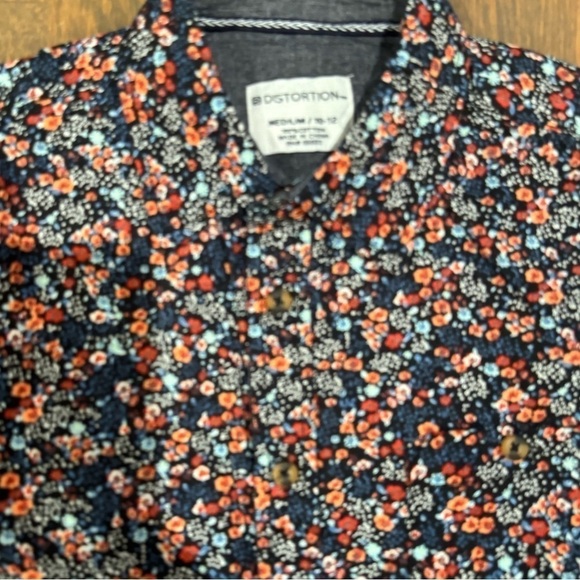 Distortion 100% Cotton button-down shirt Size Medium 10-12 Boy's G - Picture 6 of 9